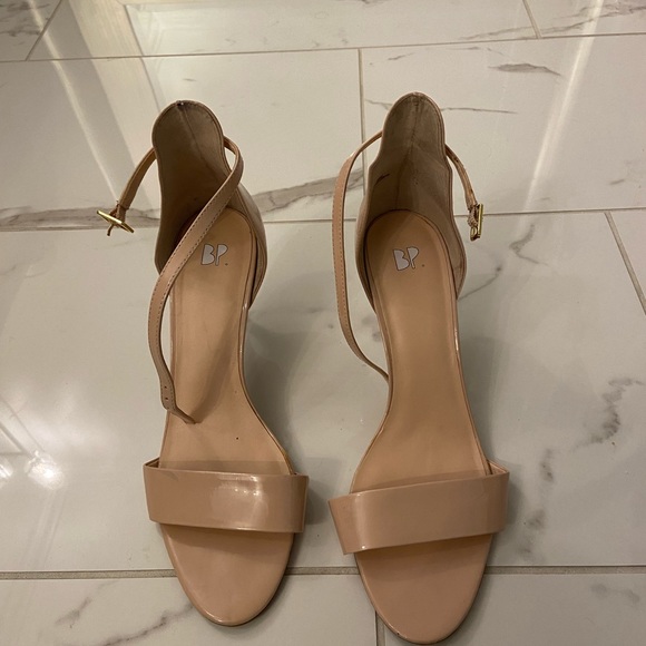Nordstrom BP Nude Heels - Picture 2 of 2